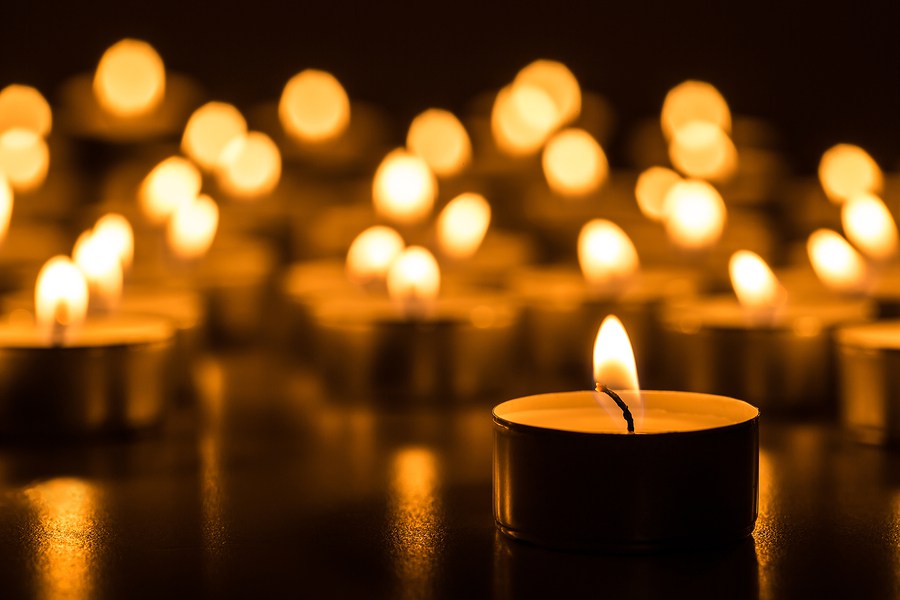 memorial candles.jpg